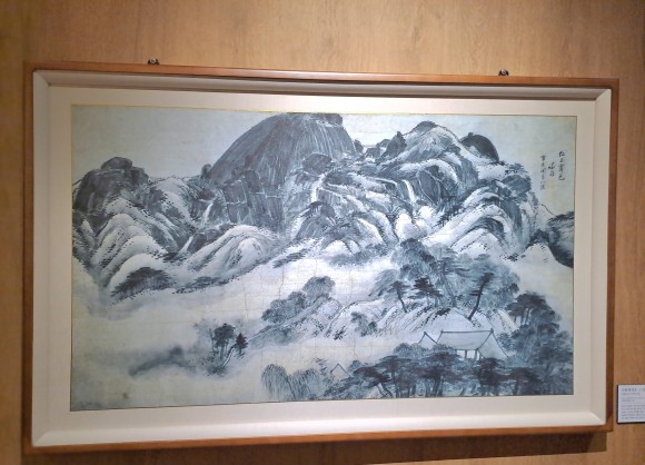 겸재미술관에 전시되어 있는 겸재선생의 인왕산 모습(사진=김호선기자)