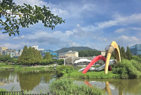 작지만 쉼과 휴식을 취할 수 있는 동백호수 모습(사진=김호선기자)