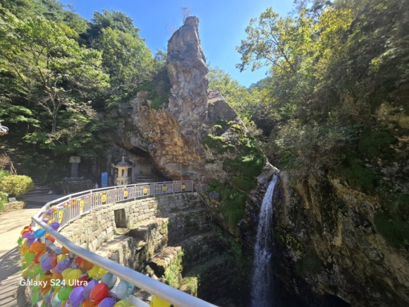 울릉도 송곳산처럼 웅장산 기암과 청량폭의 멋(사진=김호선기자)