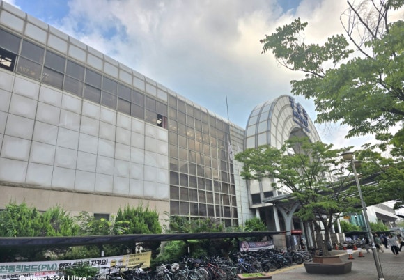 시흥시에 있는 정왕역, 4호선과 분당수인선이 정차하는 역(사진=김호선기자)