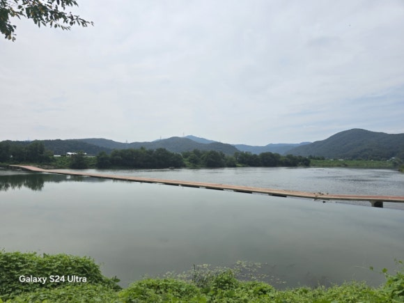 경안천에 조성된 서하리와 퇴촌면을 잇는 간이도로 모습(사진=김호선기자)