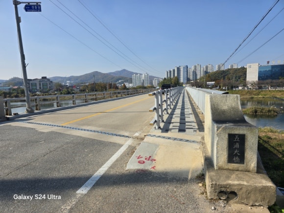 대단위 아파트 단지가 있는 광주 오포읍에 있는 오포대교 모습(사진=김호선기자)