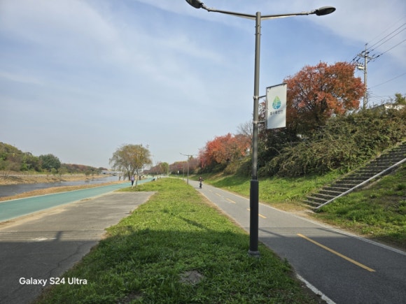 생명이 돌아온 탄천, 그래서 볼수록 탄천(사진=김호선기자)